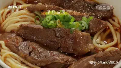 上海留学生单挑三个剧照2
